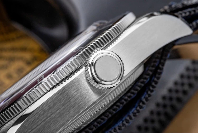 GMT Men's Watch Customized NH34 Movement