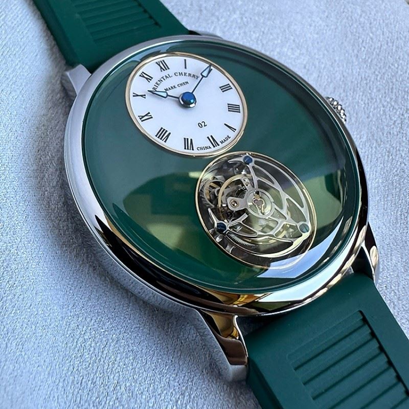 Tourbillon mekanik ponyèt gade moun